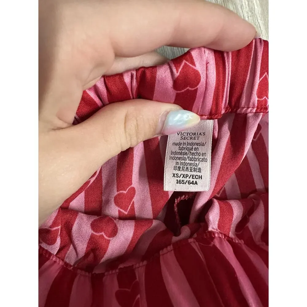 VS Pajama Set Womens XS Pink Heart Stripe Satin Shorts